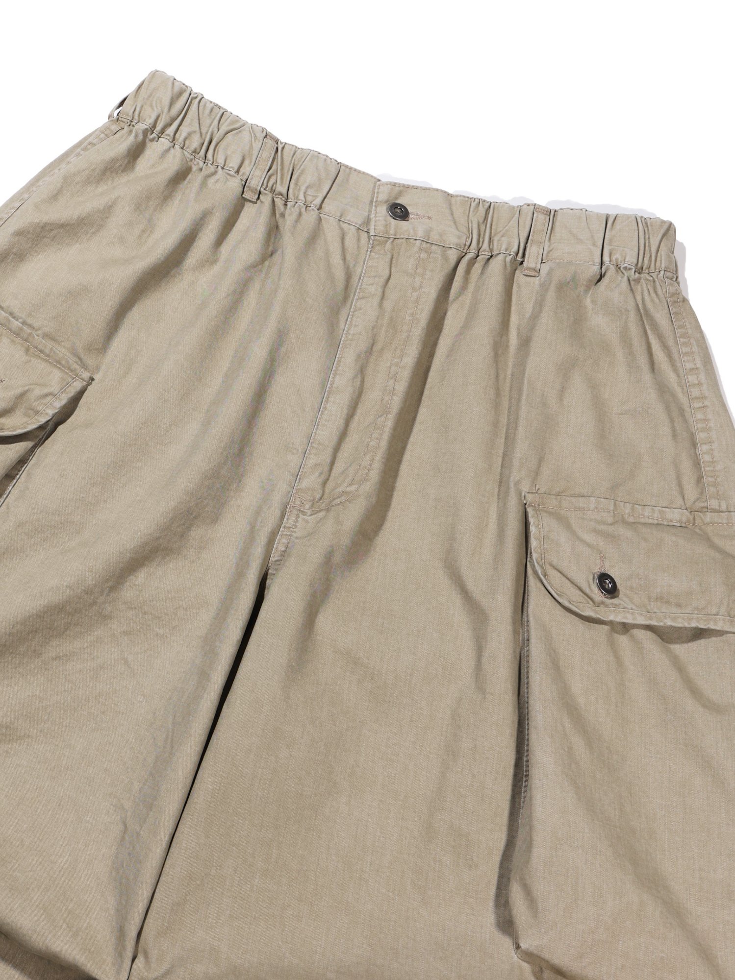 P44 Cargo Bermuda Pants (Beige)
