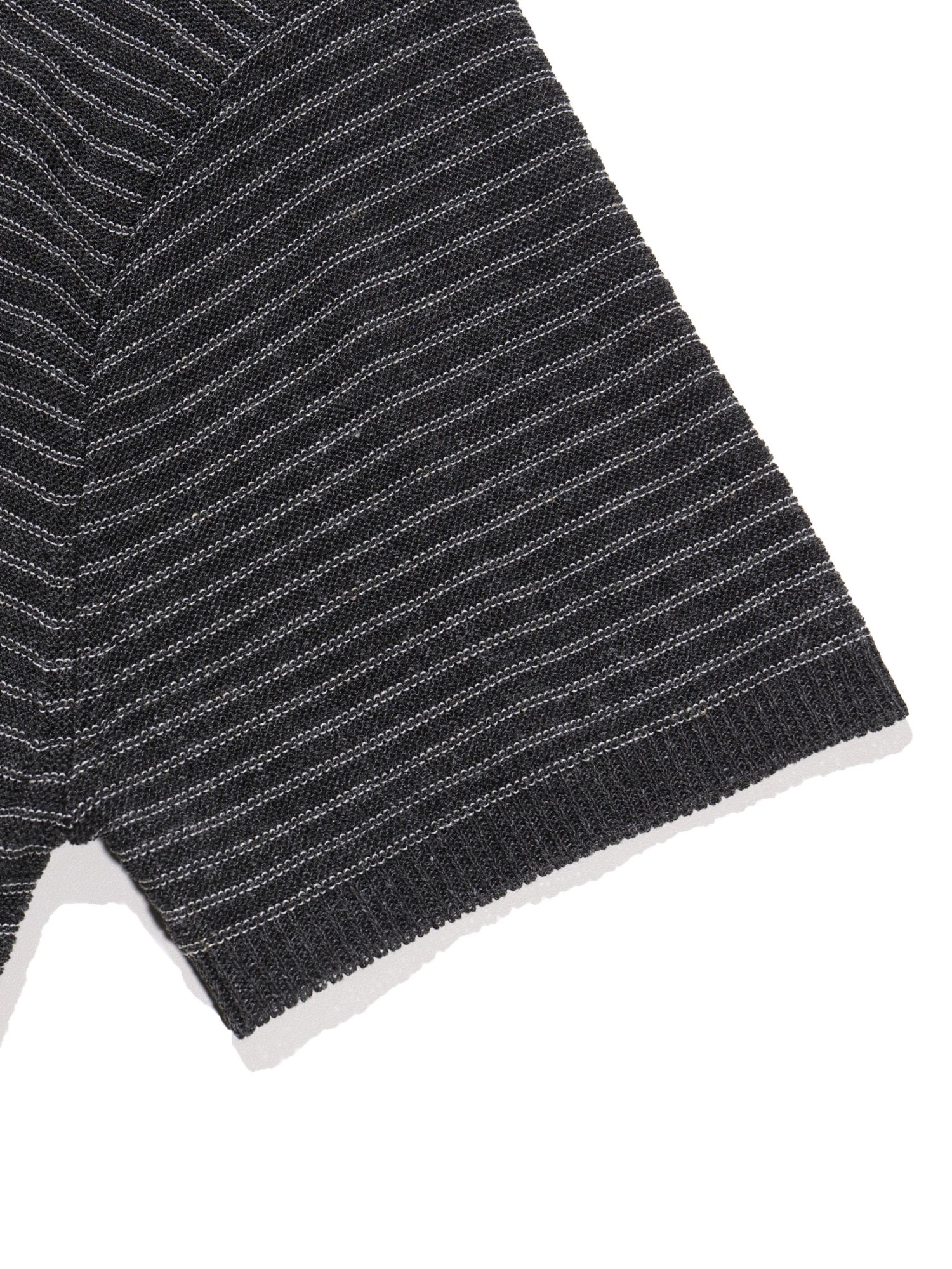 Linen Stripe Henry Half Knit (Charcoal)