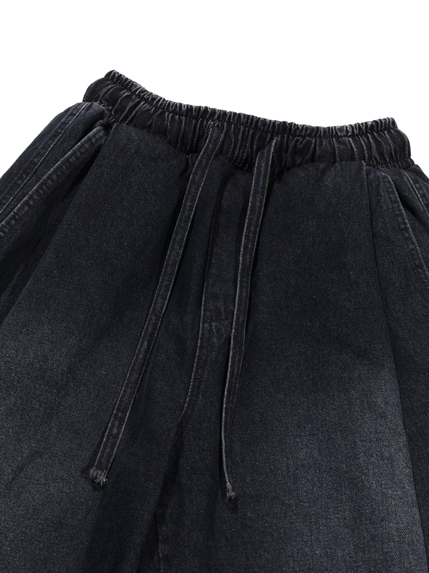Folded Denim Shorts (Black)