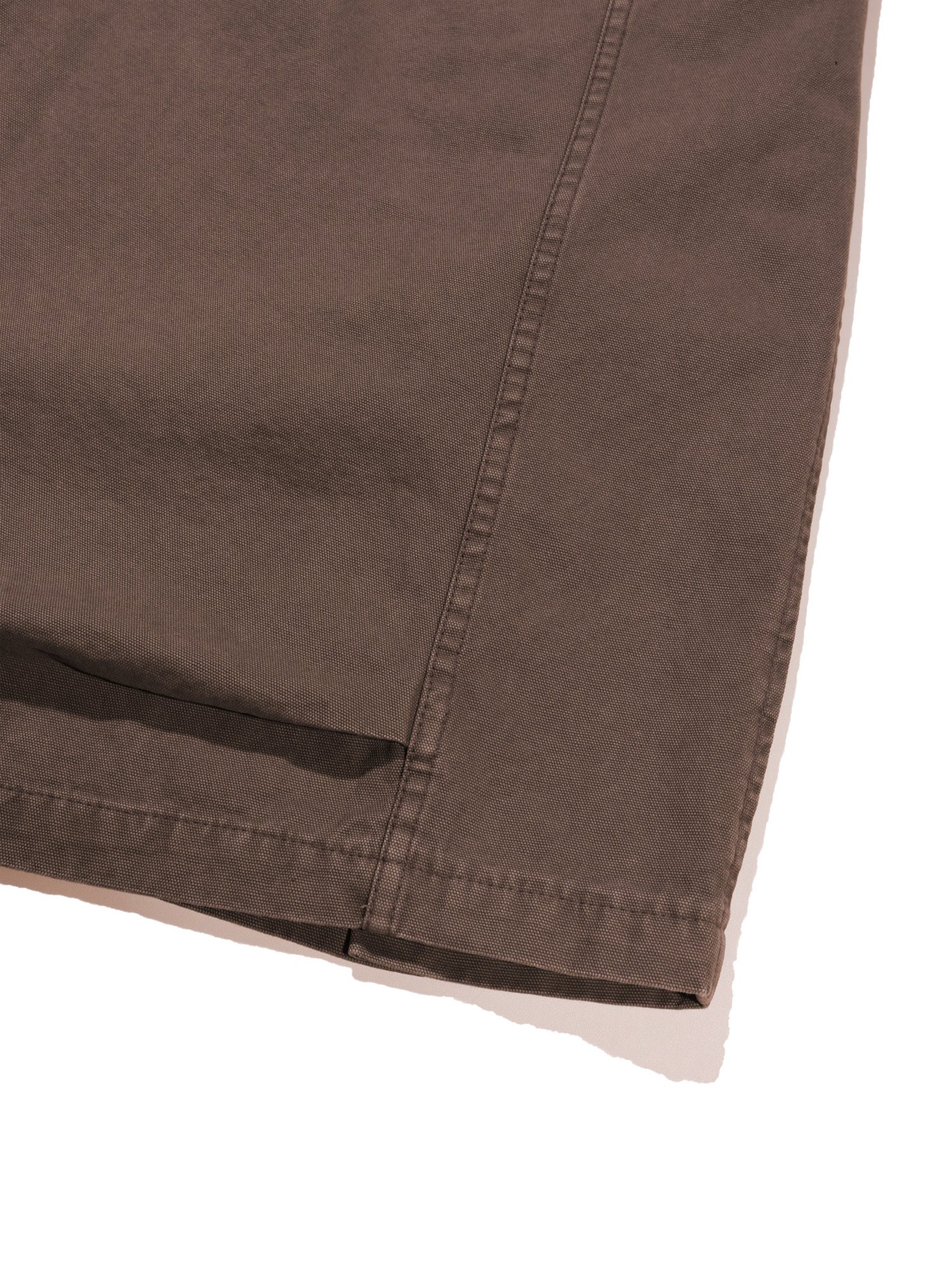 Plain Folded Shorts (Brown)